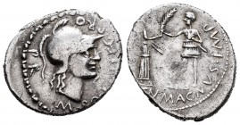 Pompeyo Magno. Denario. 46-45 a.C. Hispania. (Ffc-1). (Craw-469a). (Cal-1146). Anv.: Cabeza de Palas a derecha, alrededor M POBLICI LEG PRO PR. Rev.: ...