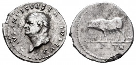 Vespasiano. Denario. 77-78 d.C. Roma. (Ric-983). (C-214). Rev.: IMP XIX. Cerda a izquierda con tres crías. Ag. 2,88 g. Escasa. MBC/MBC-. Est...100,00....