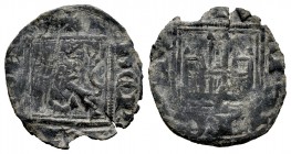 Reino de Castilla y León. Alfonso XI (1312-1350). Novén. León. (Bautista-491.2). Ve. 0,72 g. Con león rampante y roel sobre la torre derecha del casti...