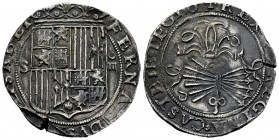 Fernando e Isabel (1474-1504). 4 reales. Sevilla. (Cal 2008-211). (Cal 2019-564). Ag. 11,67 g. Escudo entre S y IIII y en reverso ensayador d cuadrada...