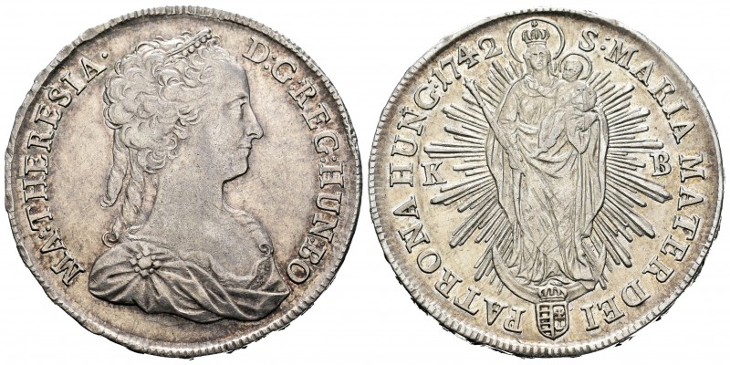 Hungría. María Teresa. Thaler. 1742. KB. (Dav-1125). Ag. 28,75 g. MBC+/EBC-. Est...