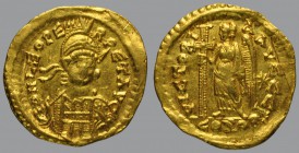 Solidus, Constantinople, 4,43 g Au, 20 mm, D N LEO PE-RPET AVG, diademed, helmeted, and cuirassed bust facing, head slightly right, holding spear over...