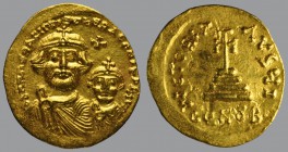 Solidus, Constantinople, 4,49 g Au, 21 mm, dd NN hERACLIVS ET hERA CONST PP AVG, facing busts of emperors, each crowned and wearing a chalmys; cross a...