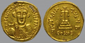 Solidus, Constantinople, 4,32 g Au, 19 mm, δ N CONSτAN-τINЧS PP AV, crowned and draped bust of Constans II facing, holding globus cruciger/VICTORIA AV...