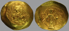 Manuel I Comnenus (1143-1180), Hyperpyron, Constantinople, 4,37 g Au, 28 mm, +KERO – [HΘEI], Facing bust of Christ, nimbate, pallium and colobium rais...