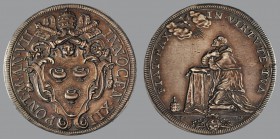 Mezza Piastra, Anno VII, 1697/98, Rome, Arms/pope prays on bended knees, 16,02 g Ag, 38 mm, Muntoni 32

Improperly cleaned. Minor planchet flaw at c...
