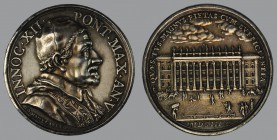 Customs building in Piazza di Pietra 1696, Anno V, ORIGINAL Silver Annual Medal, opus Giovanni Hamerani, Bust r./ Custom’s building, 20,38 g Ag, 35 mm...