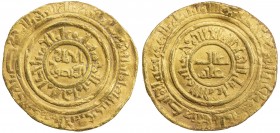 FATIMID: al-Âmir al-Mansur, 1101-1130, AV dinar (3.94g), al-Iskandariya, AH506, A-729, uneven surfaces, nearly VF.
Estimate: USD 200 - 260