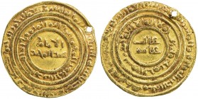 FATIMID: al-Hafiz, 1131-1149, AV dinar (4.16g), Misr, AH530, A-735.2, Nicol 2620, Miles 300, Mayssa Daoud 939-940, with al-imam / 'abd al-majid in the...