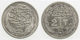 EGYPT: Hussein Kamil, 1914-1917, AR 2 piastres, 1917/AH1335, KM-317.1, Almost Unc to Unc.
Estimate: USD 40 - 60