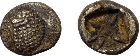Greek, Ionia, c. 525-475 BC, AR Obol, Miletos
1.07 g, 10 mm, gF, toned

Obverse: Forepart of lion left
Reverse: Stellate pattern in incuse square
Refe...