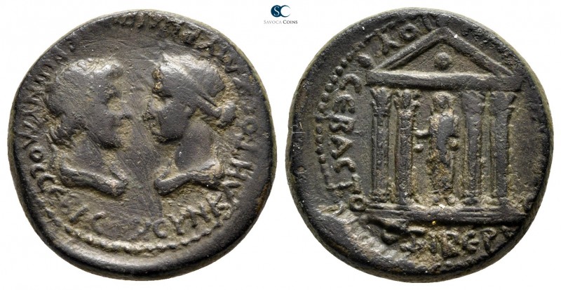 Ionia. Smyrna. Tiberius and Livia AD 14-37. 
Bronze Æ

23mm., 8,39g.



v...