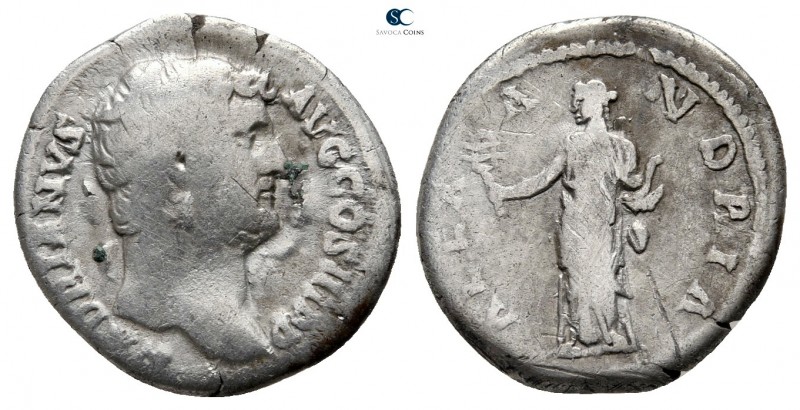 Hadrian AD 117-138. "Travel series" issue. Rome
Denarius AR

18mm., 3,09g.
...