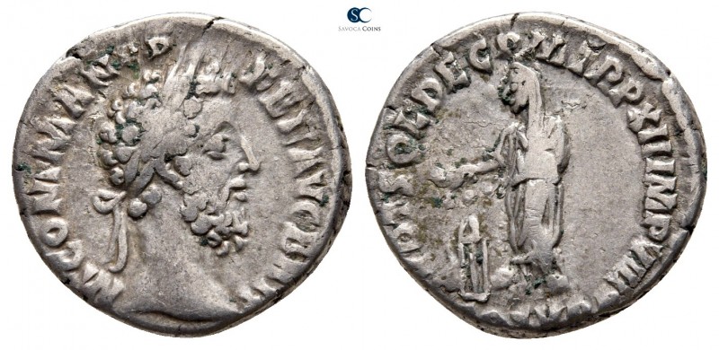 Commodus AD 180-192. Rome
Denarius AR

18mm., 3,19g.



very fine