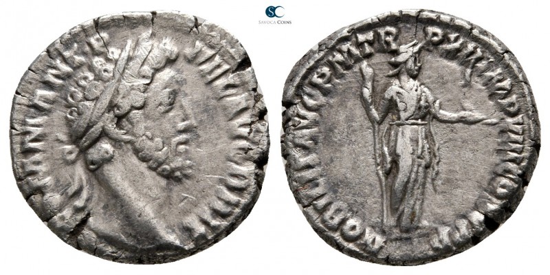 Commodus AD 180-192. Rome
Denarius AR

18mm., 3,07g.



very fine