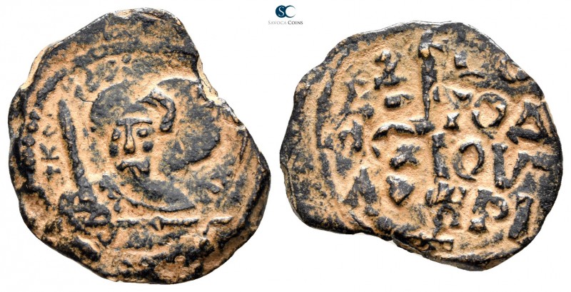 Tancred AD 1101-1103. Antioch
Follis Æ

23mm., 4,11g.



very fine