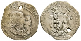 Carlo Emanuele II
Reggenza della madre 1638-1648 
Mezza Lira, V tipo, Torino, AG 7.23 g.
Ref : MIR 758, Sim. 20, Biaggi 634
Conservation : TB. Bucata