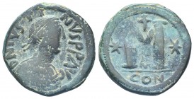 Justinian I. 527-565. AE follis 

Condition: Very Fine

Weight:17.40 gr
Diameter:33 mm
