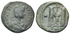 Justinian I. 527-565. AE follis 

Condition: Very Fine

Weight: 13.70 gr
Diameter: 30 mm