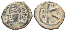 Justinian I. 527-565. AE half follis 

Condition: Very Fine

Weight: 4.80 gr
Diameter:22 mm