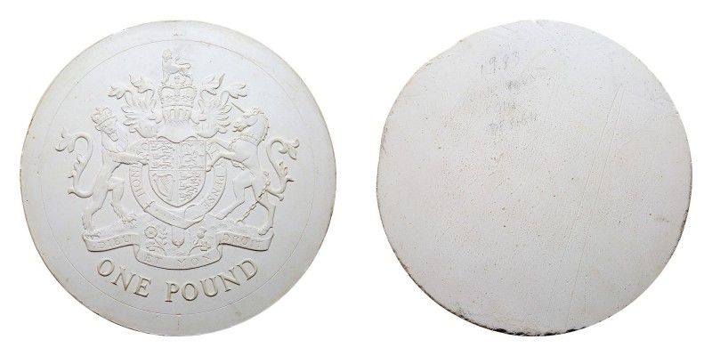 Great Britain. Official Royal Mint plaster for Britain's first modern One Pound ...