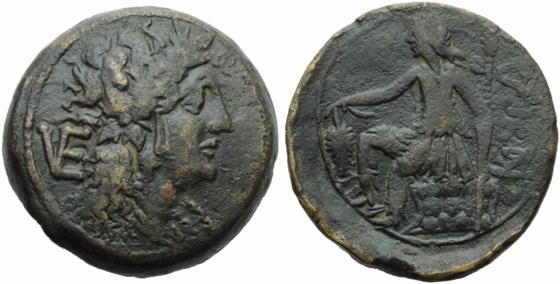 Apulia, Venusia, Nummus, c. 210-200 BC; AE (g 29,29; mm 34; h 11); Head of Diony...