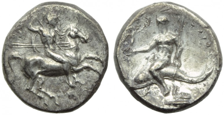 Apulia, Tarentum, Nomos, c. 280-272 BC; AR (g 6,37; mm 21; h 12); Horseman gallo...