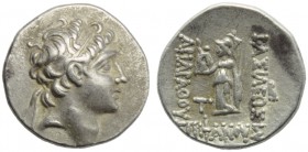 Kings of Cappadocia, Ariarathes VI (130-116), Drachm, c. 129-128 BC; AR (g 4,08; mm 17,6; h 6); Diademed head r., Rv. BAΣIΛEΩΣ APIAPAΘOY, Athena stand...