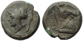 Anonymous, Half unit, Neapolis (?), post 276 BC; AE (g 5,28; mm18; h 5); Helmeted head of Minerva l., Rv. Bridled horse’s head r.; behind, ROMANO. Cra...