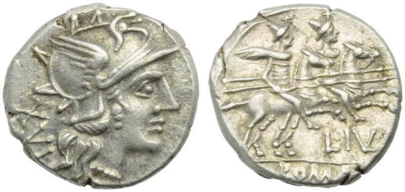 L. Julius, Denarius, Rome, 141 BC; AR (g 3,92; mm 18; h 6); Helmeted head of Rom...