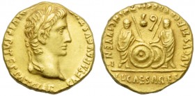 Augustus (27 BC - AD 14), Aureus, Lugdunum, 2 BC - AD 4; AV (g 7,78, mm 17; h 6); CAESAR AVGVSTVS - DIVI F PATER PATRIAE, laureate head r., Rv. AVGVST...