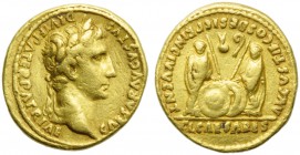 Augustus (27 BC - AD 14), Aureus, Lugdunum, 2 BC - AD 4; AV (g 7,89; mm 20; h 6); CAESAR AVGVSTVS - DIVI F PATER PATRIAE, laureate head r., Rv. AVGVST...