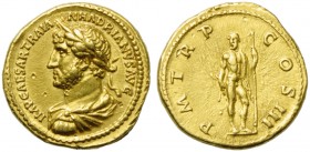 Hadrian (117-138), Aureus, Rome, AD 119-122; AV (g 7,19; mm 19; h 6); IMP CAESAR TRAIA - N HADRIANVS AVG, laureate, draped and cuirassed bust l., Rv. ...