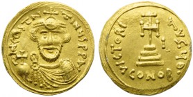 Constans II (641-668), Solidus, Syracuse, AD 647-650; AV (g 4,35; mm 20; h 6); d N CONSTAN - TINyS PP AV, crowned bust with short beard facing, wearin...
