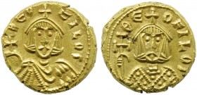 Theophilus (829-842), Solidus, Syracuse, AD 831-842; AV (g 3,86; mm 15; h 5); ΘEO - FILOS, crowned bust facing, wearing chlamys, holding globe crucige...