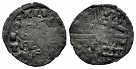 Reino de Castilla y León. Alfonso X (1252-1284). Dinero de seis líneas. (Bautista-365.2). Ve. 0,76 g. Con roseta en primer cuadrante y dos puntos en c...