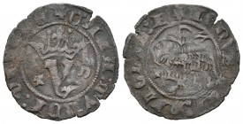 Reino de Castilla y León. Juan I (1379-1390). Blanca del Agnus Dei. Toledo. (Bautista-731.1). Ve. 1,39 g. Y coronada entre T-O y T delante del cordero...