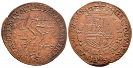 Felipe II (1556-1598). Jetón. 1585. (Vq-13710). Ae. 4,52 g. La ciudad de Amberes con los puentes, los puertos y el país inundado. MBC. Est...40,00. En...