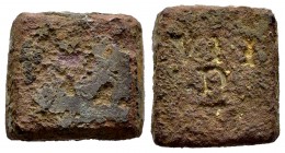 Ponderal de origen incierto. Ae. 8,35 g. BC-. Est...10,00. English: Ponderal de origen incierto. Ae. 8,35 g. Almost F. Est...10,00.