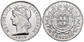 Portugal. 1 escudo. 1915. (Km-564). (Gomes-23.01). Ag. 24,92 g. Golepcitos en el canto. EBC-. Est...25,00. English: Portugal. 1 escudo. 1915. (Km-564)...