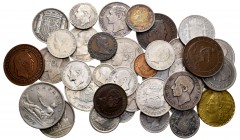Lote de 37 monedas españolas diferentes, en su gran mayoría del Centenario de la Pesetas, incluye 2 monedas de Isabel II. A EXAMINAR. BC+/EBC. Est...4...