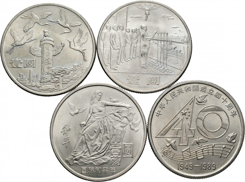 Lote de 4 monedas de China de 1 yuan, en plata, conmemorativas de: Mao Ze Dong";...