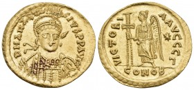 Anastasius I, 491-518. Solidus (Gold, 21.5 mm, 4.48 g, 6 h), Constantinople, Γ = 3rd officina, 492-507. D N ANASTA-SIVS P P AVG Helmeted and cuirassed...