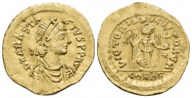 Anastasius I, 491-518. Tremissis (Gold, 16 mm, 1.47 g, 6 h), Constantinople, 492-518. D N ANASTA-SIVS P P AVI Diademed, draped and cuirassed bust of A...