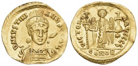 Justinian I, 527-565. Solidus (Gold, 19 mm, 4.01 g, 6 h), Constantinople, 6th officina (S), 527-537. DN IVSTINI-ANVS PP AVI Helmeted, diademed and cui...