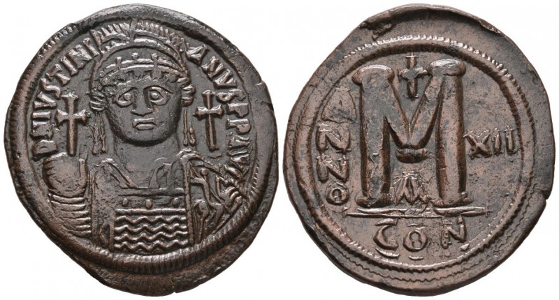 Justinian I, 527-565. Follis (Bronze, 42 mm, 23.34 g, 6 h), Constantinople, A = ...