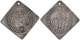 AUSTRIA Salisburgo - Markus Sittikus von Hohenens (1612-1619) Mezzo tallero Klippe 1612 - AG (g 6,70) RR Foro e foro otturato
BB