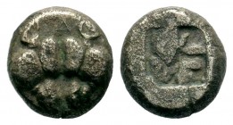 Greek, 361/0-334 BC. AR Obol
Condition: Very Fine

Weight: 1,34 gr
Diameter: 9,80 mm