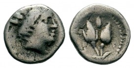 CILICIA, 361/0-334 BC. AR Obol
Condition: Very Fine

Weight: 0,81 gr
Diameter: 10,00 mm