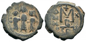 Heraclius (610-641) AE follis, 
Condition: Very Fine

Weight: 6,82 gr
Diameter: 25,90 mm